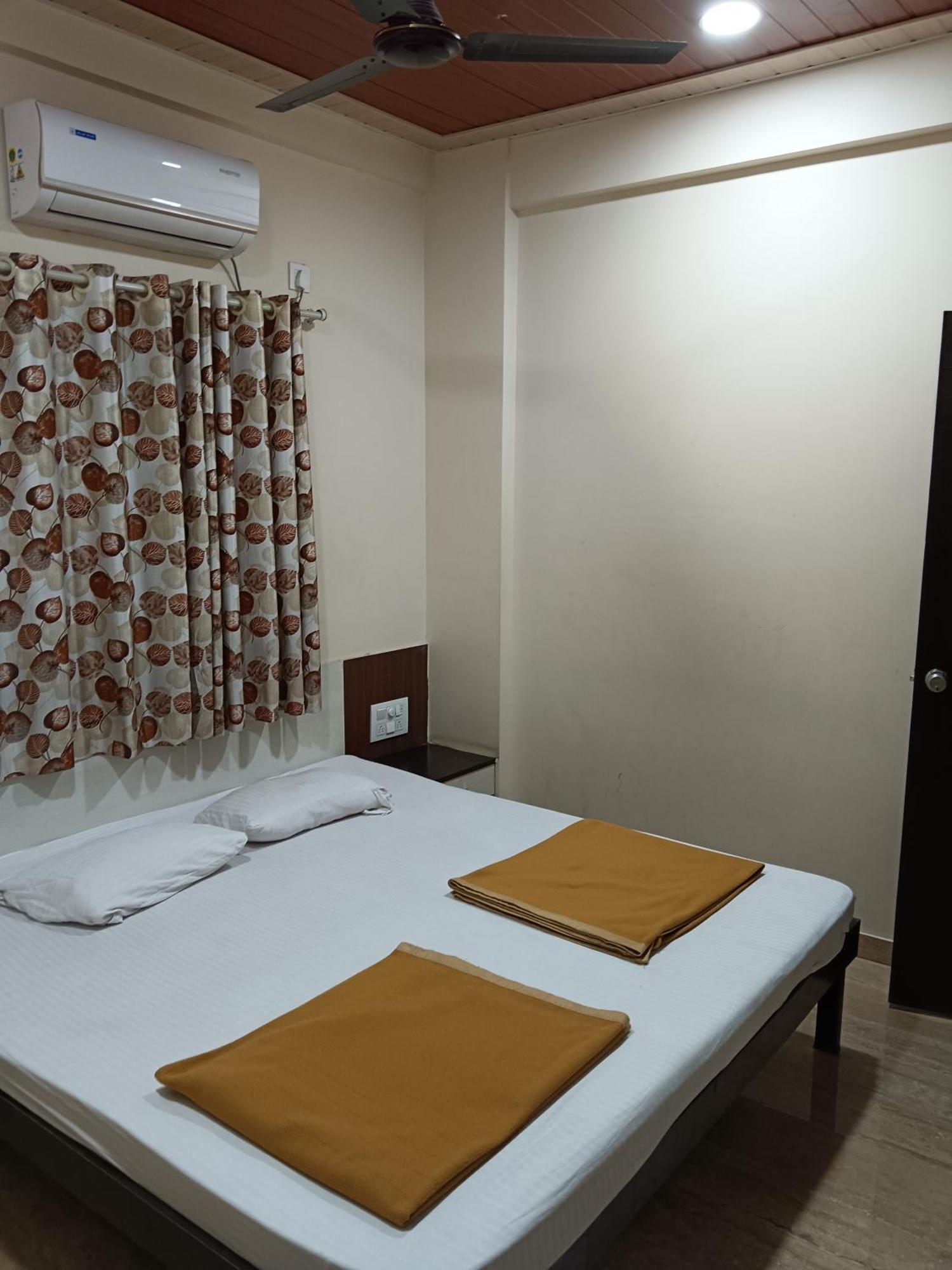 Lodge Samraj *